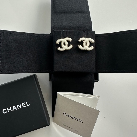 Authentic CHANEL Gold CC White Enamel Piercing Earrings - Picture 1 of 7